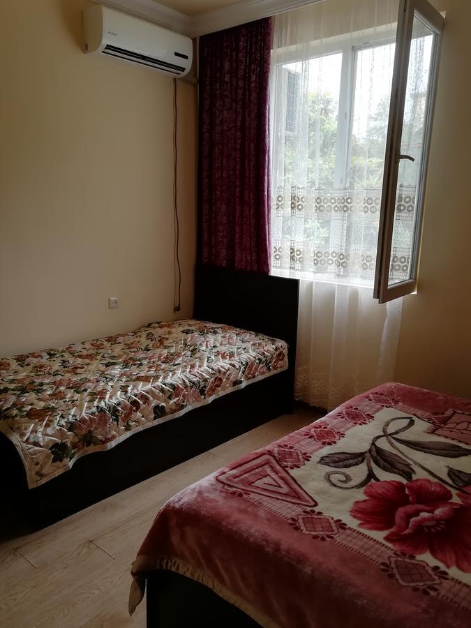 Gulnazi Andria Daire Sarpi Dış mekan fotoğraf